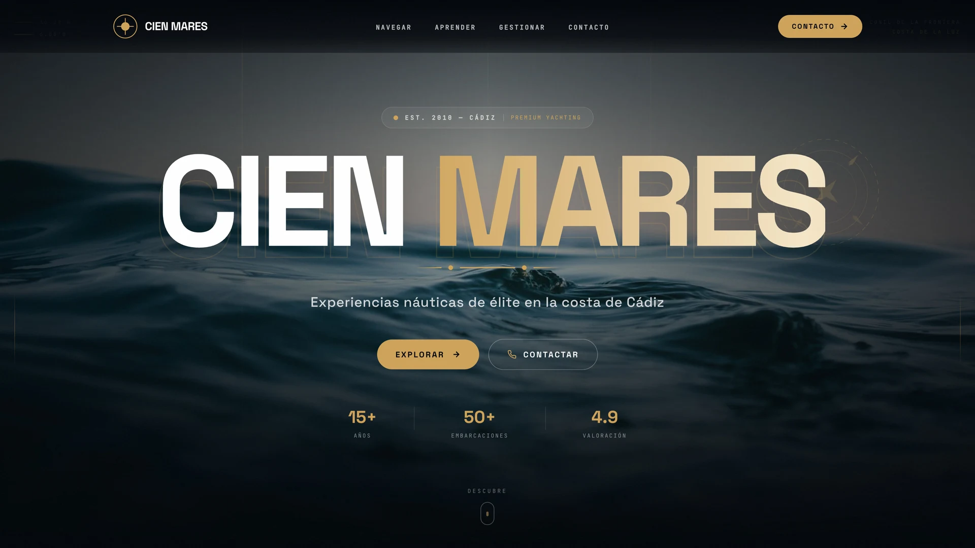 Cien Mares homepage with the brand name over a sea horizon and experience and contact actions
